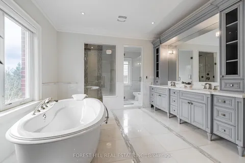 60 Hawksbury Drive, Toronto, ON M2K 1M5