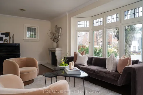 57 Castle Frank Road, Toronto, ON M4W 2Z5