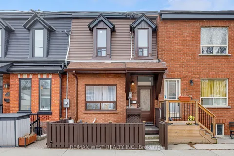 53 Wyndham Street, Toronto, ON M6K 2R9
