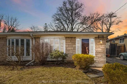 335 Woodsworth Road, Toronto, ON M2L 2T7
