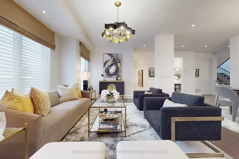 696 Glengrove Avenue, Toronto, ON M6B 3J7