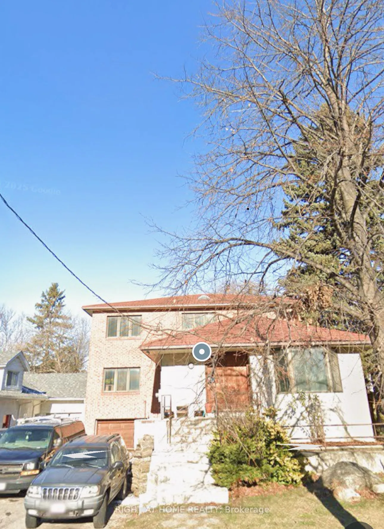 16 Connaught Avenue, Toronto, ON M2M 1G6