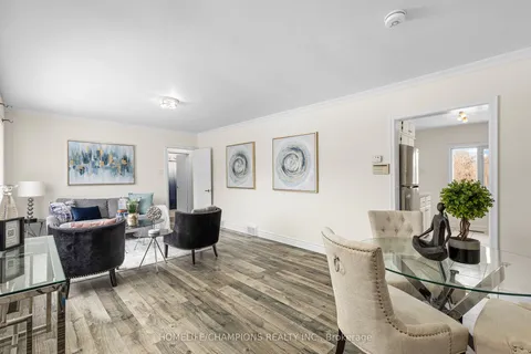 52 Altamont Road, Toronto, ON M2M 1S7