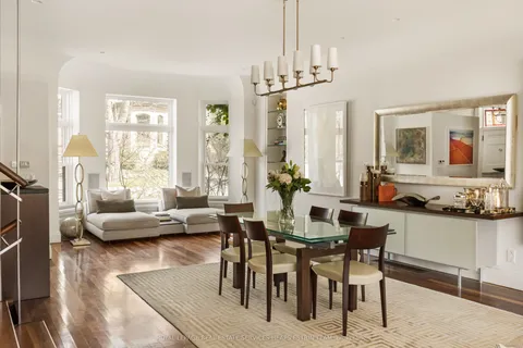 4 Meredith Crescent, Toronto, ON M4W 3B6