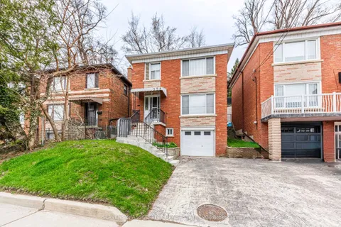 796 Davenport Road, Toronto, ON M6G 2B3