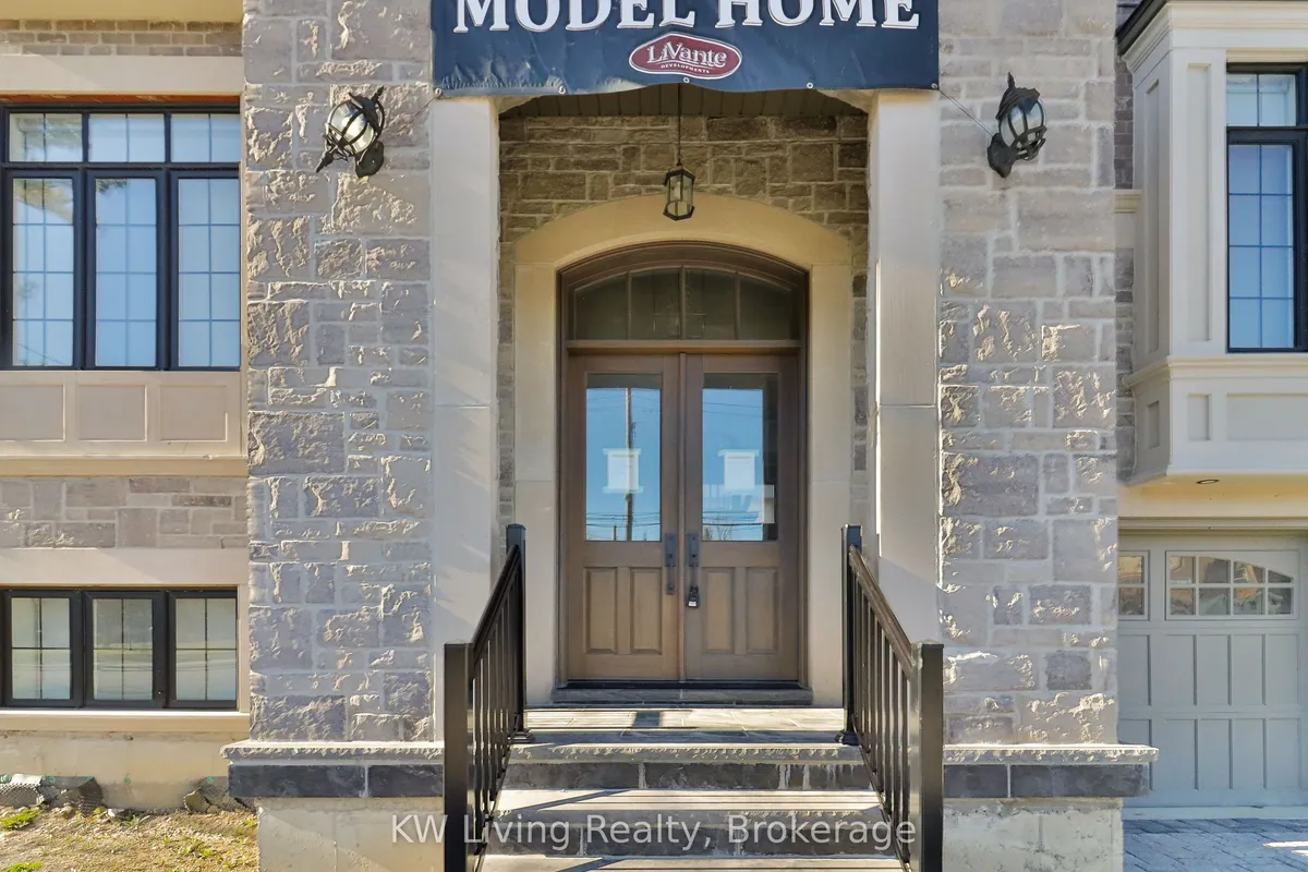 162 Cummer Avenue, ON M2M 0B7