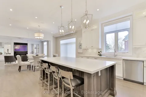 162 Cummer Avenue, Toronto, ON M2M 0B7