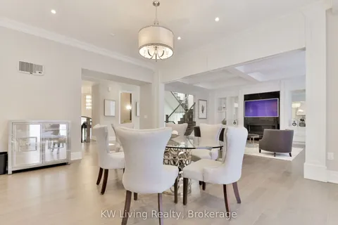 162 Cummer Avenue, Toronto, ON M2M 0B7