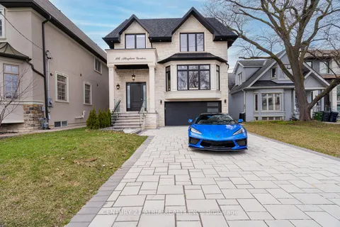 106 Allingham Gardens, Toronto, ON M3H 1Y2