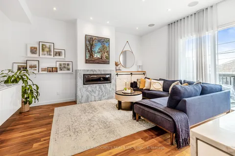 480 Atlas Avenue, Toronto, ON M6C 3R2
