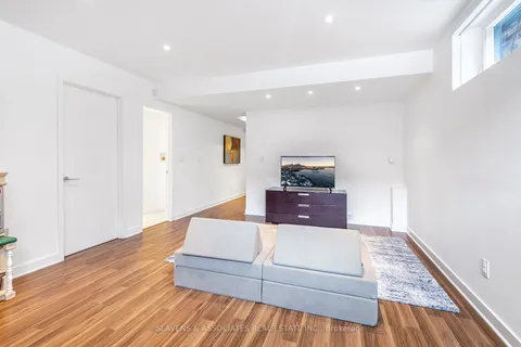 480 Atlas Avenue, Toronto, ON M6C 3R2