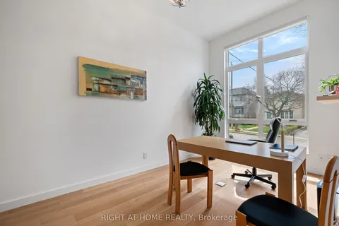 264 Joicey Boulevard, Toronto, ON M5M 2V7