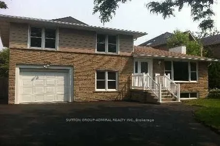270 Fisherville Road, Toronto, ON M2R 3C5
