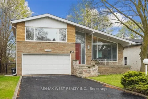 40 Arlstan Drive, Toronto, ON M3H 4V9