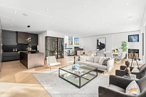 48 Denver Crescent, Toronto, ON M2J 1G8