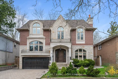 26 Danville Drive, Toronto, ON M2P 1J1