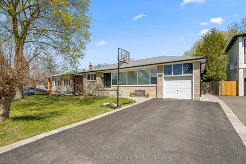 179 Elder Street, Toronto, ON M3H 5H3