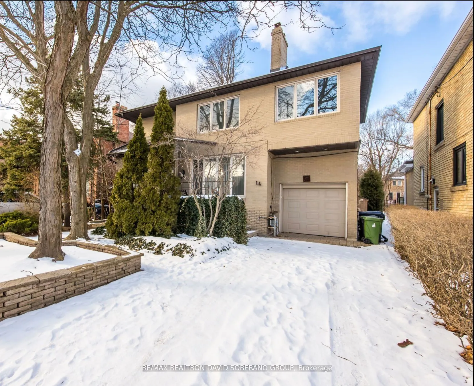 14 Northmount Avenue, Toronto, ON M3H 1N4