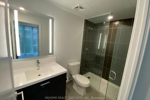 50 Mccaul Street, Toronto, ON M5T 0B6