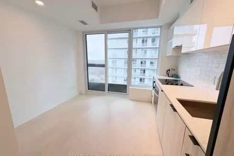 252 Church Street, Toronto, ON M5B 0E6