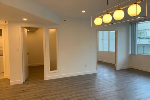 71 Front Street, Toronto, ON M5E 1T9