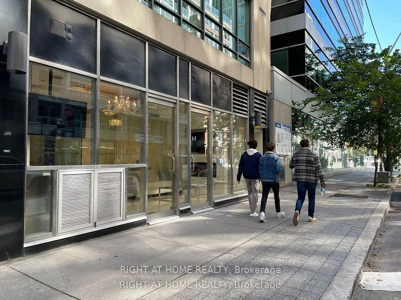 263 Wellington Street, Toronto, ON M5V 3E6