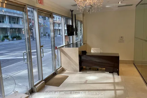263 Wellington Street, Toronto, ON M5V 3E6
