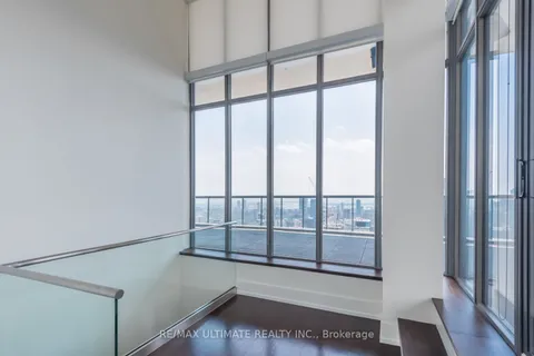 33 Charles Street, Toronto, ON M4Y 1R9