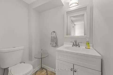 164 Jenny Wren Way, Toronto, ON M2H 2Z2