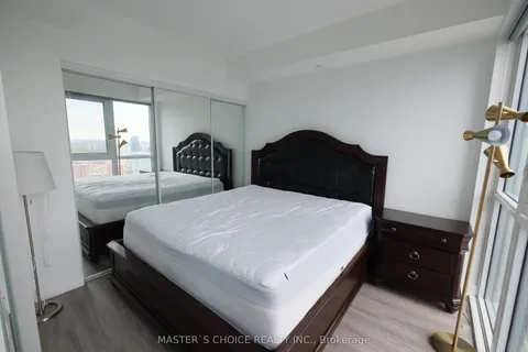 7 Grenville Street, Toronto, ON M4Y 0E9