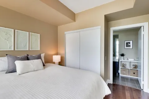 116 George Street, Toronto, ON M5A 3S2