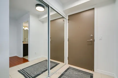 35 Saranac Boulevard, Toronto, ON M6A 2G4