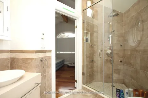 340 Brookdale Avenue, Toronto, ON M5M 1P8