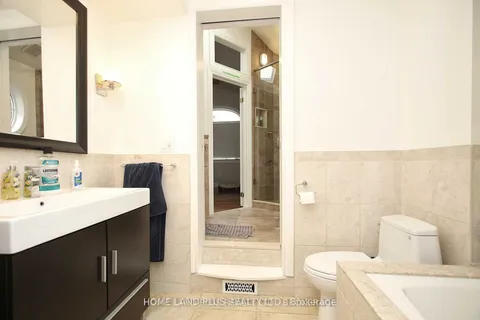 340 Brookdale Avenue, Toronto, ON M5M 1P8