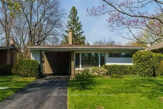 12 Lacewood Crescent, Toronto, ON M3A 2Z4
