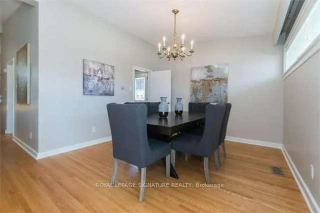 12 Lacewood Crescent, ON M3A 2Z4