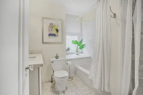 12 Belsize Drive, Toronto, ON M4S 1L4