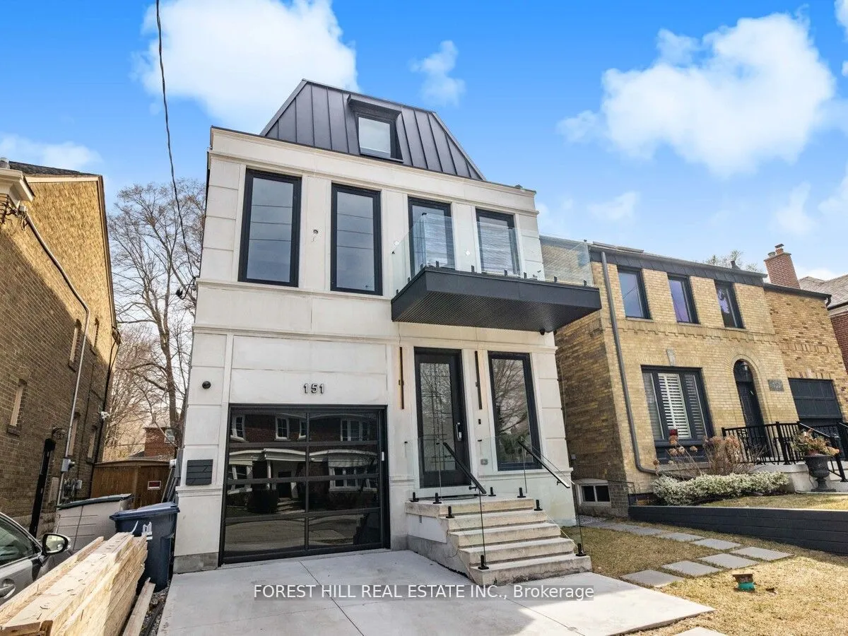 151 Dewbourne Avenue, Toronto, ON M6C 1Z1