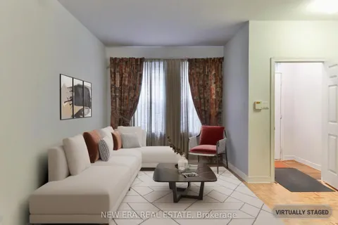 238 George Street, Toronto, ON M5A 2N1