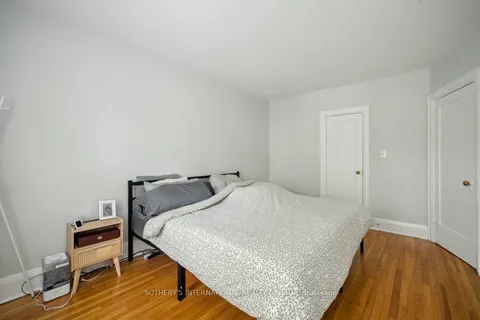 14 Kilbarry Road, Toronto, ON M5P 1K5