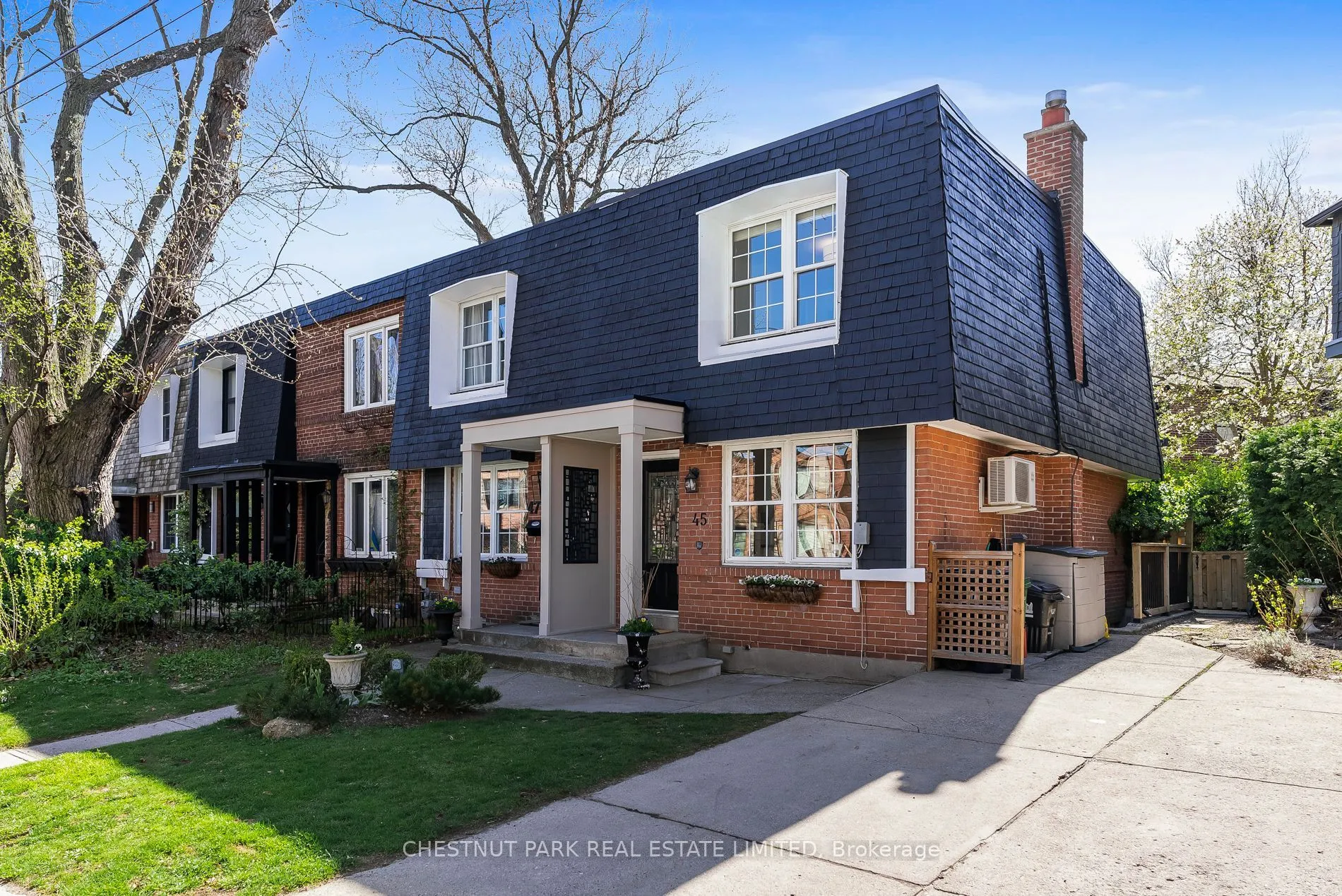 45 Summerhill Gardens, ON M4T 1B4