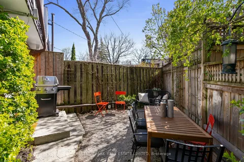 45 Summerhill Gardens, ON M4T 1B4