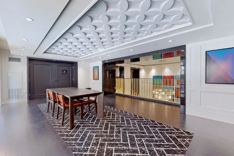 955 Bay Street, Toronto, ON M5S 0C6