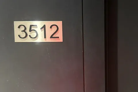 252 Church Street, Toronto, ON M5B 1Z2