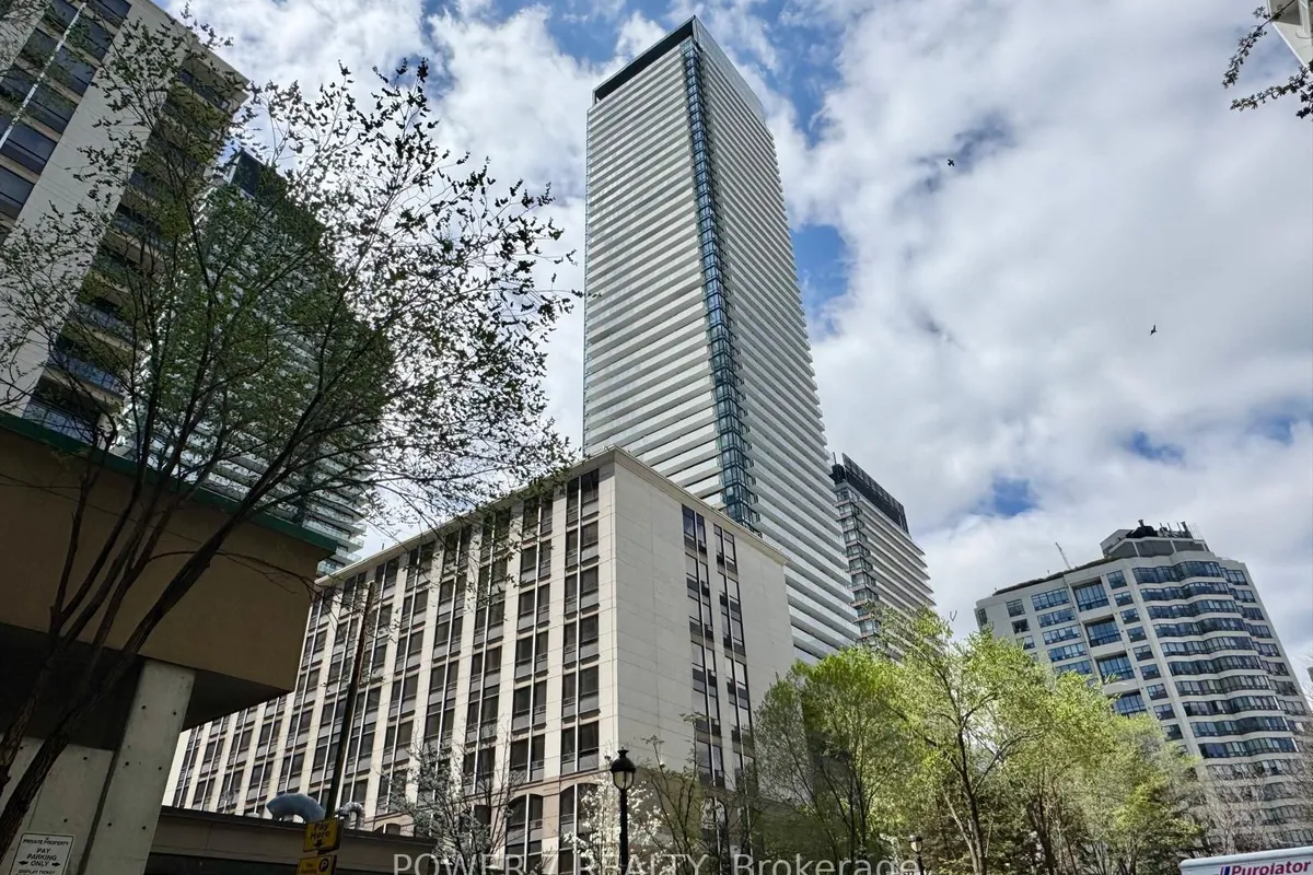 501 Yonge Street, ON M4Y 0G8