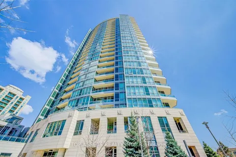 18 Holmes Avenue, Toronto, ON M2N 4L9