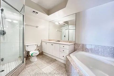 123 Eglinton Avenue, Toronto, ON M4P 1J2