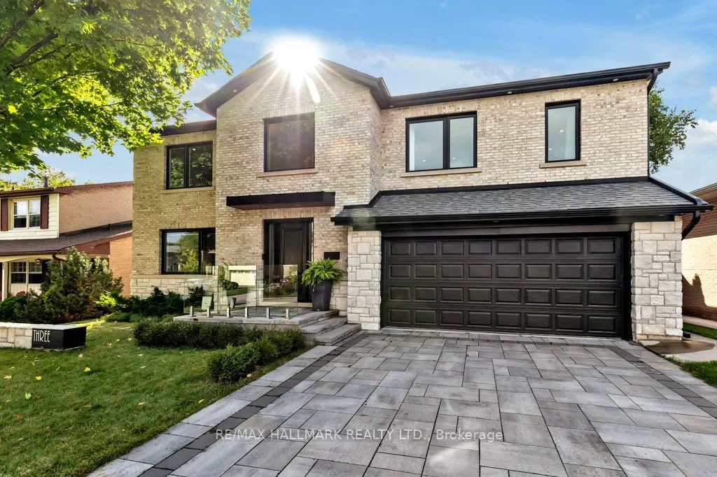 3 Averdon Crescent, Toronto, ON M3A 1P4