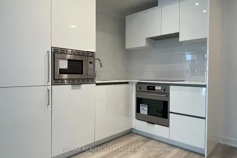 238 Simcoe Street, Toronto, ON M5T 0E2