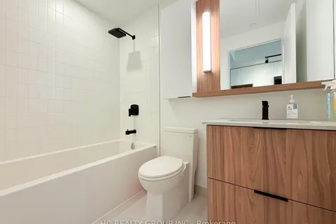 5 Defries Street, Toronto, ON M5A 3R4